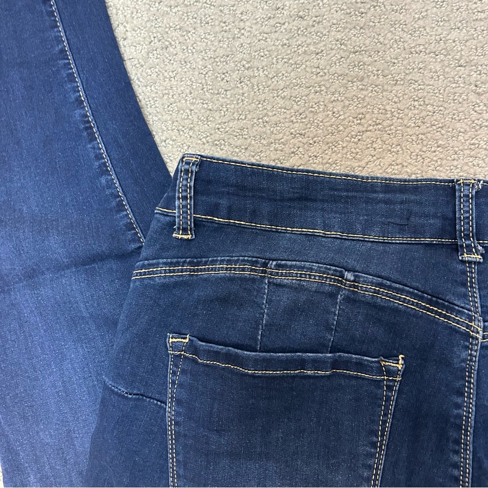 Dark Indigo Women's Skinny Jeans - Picture 9 of 10